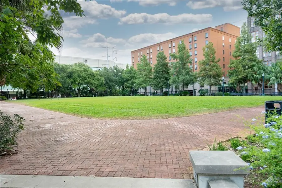 1107 S Peters Street #328, New Orleans, LA 70130 - #2