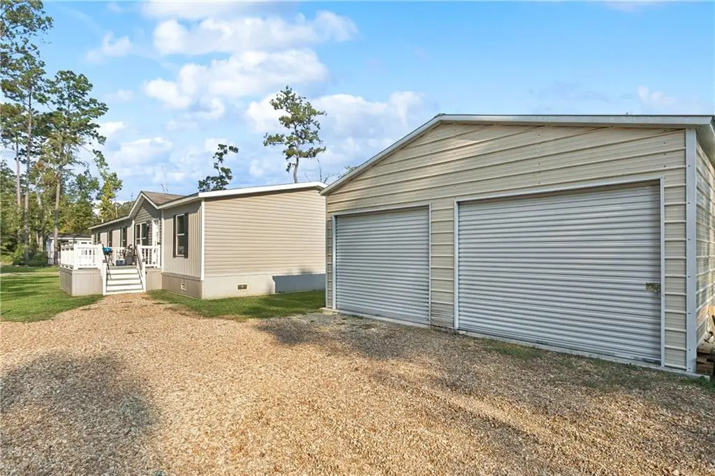 20405 Carpenter Road, Springfield, LA 70462 - Image #1