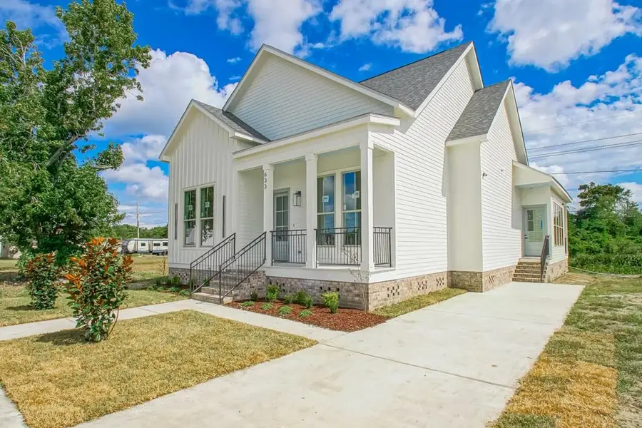 633 Cougar Drive, Arabi, LA 70032 - #2