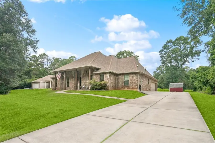73533 Fairway Drive, Abita Springs, LA 70420 - Image #2
