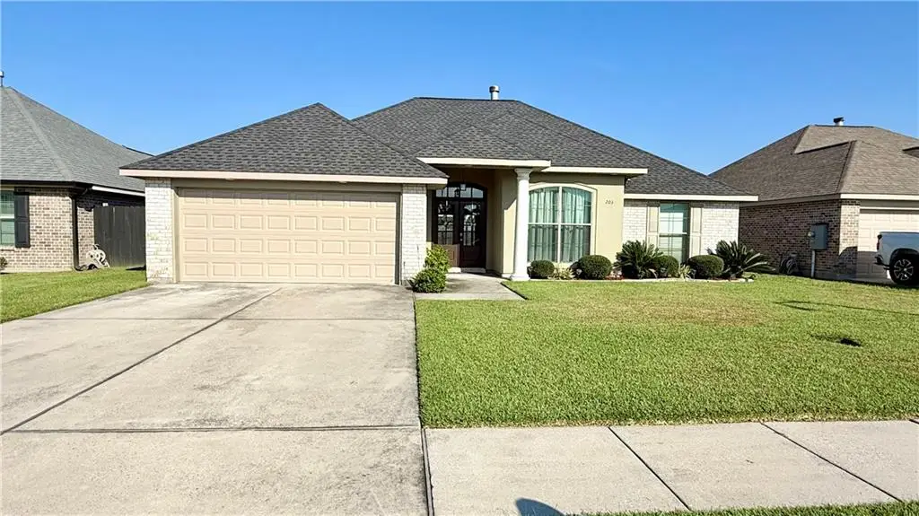 203 Tuscany Drive, Laplace, LA 70068 - Image #1