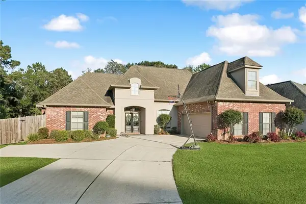 625 Fox Branch Crossing Drive, Madisonville, LA 70447