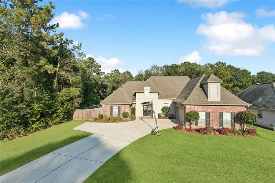 625 Fox Branch Crossing Drive, Madisonville, LA 70447 - Image #2