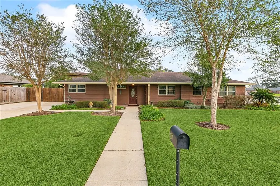 335 Saint Nicholas Street, Luling, LA 70070 - Image #2