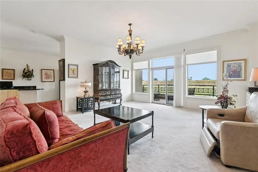 400 Metairie Hammond Highway #2C, Metairie, LA 70005 - Image #2