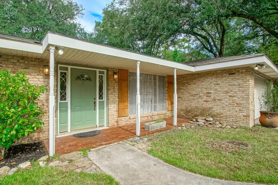 1036 Carroll Street, Mandeville, LA 70448 - Image #2