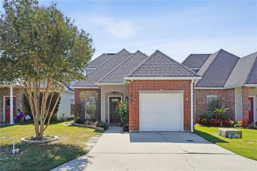 181 Emerald Oaks Drive, Covington, LA 70433 - Image #2