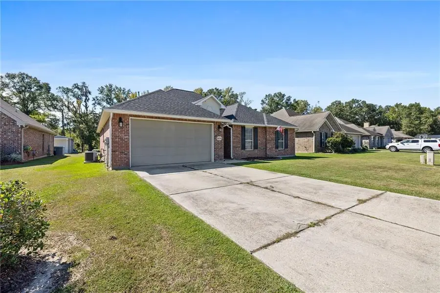 16118 Graywood Street, Ponchatoula, LA 70454 - Image #2