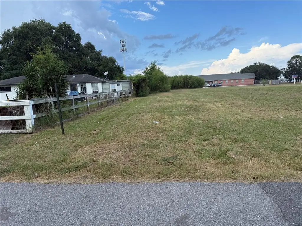 7935 Edgelake Court, New Orleans, LA 70126 - #1