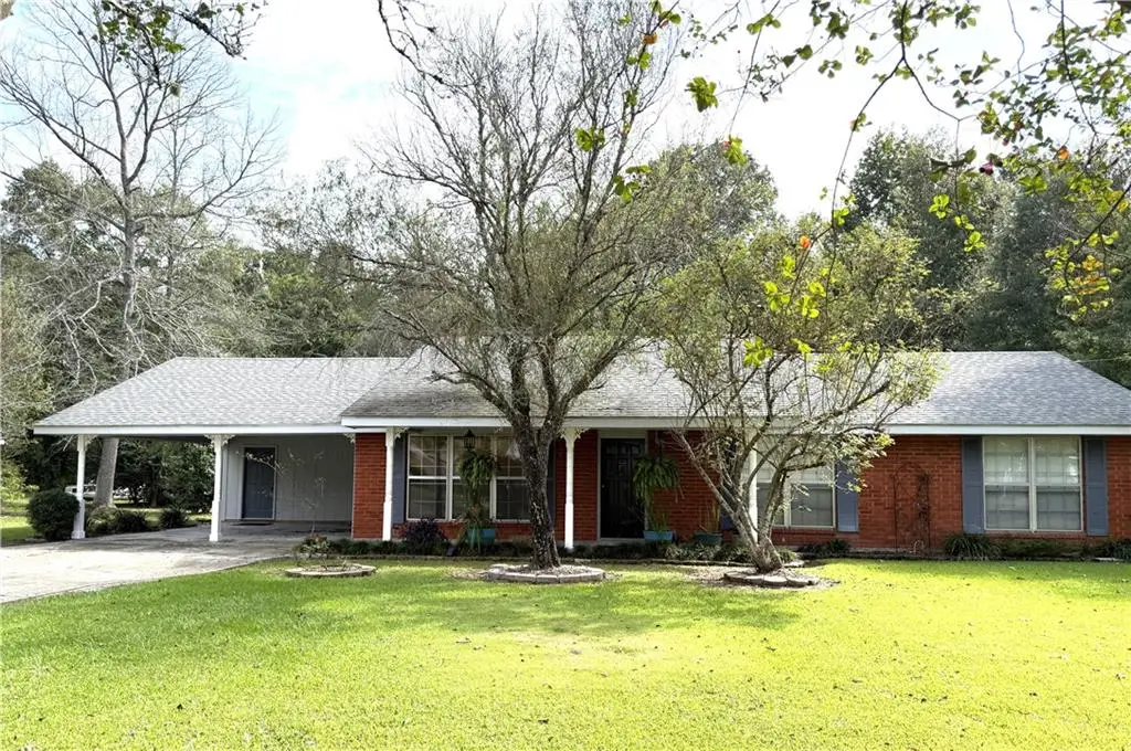 1606 Meadowlea Street, Bogalusa, LA 70427 - #1