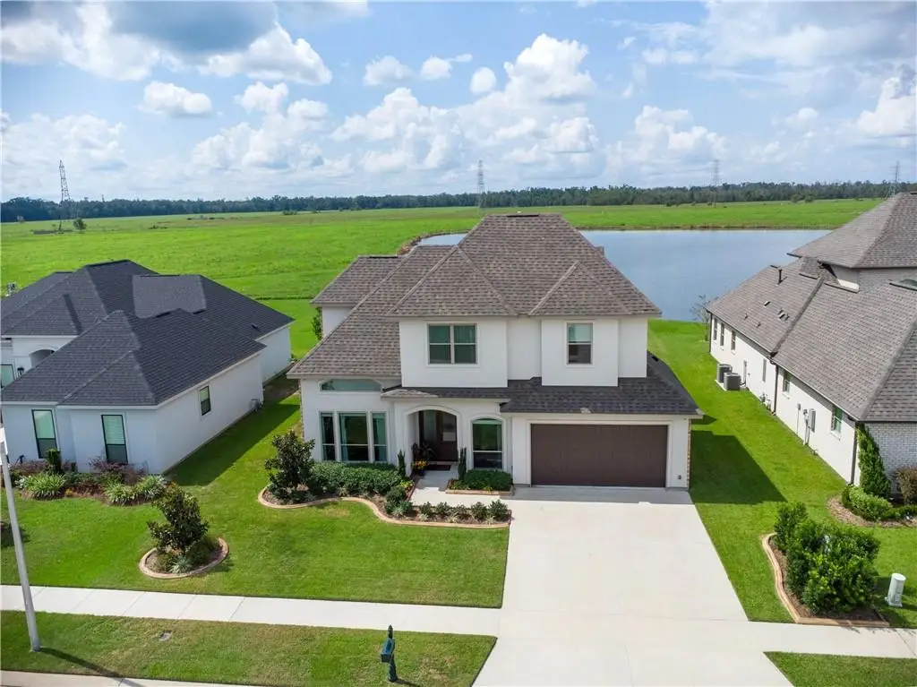109 Moonlight Cove Lane, Luling, LA 70070 - Image #1