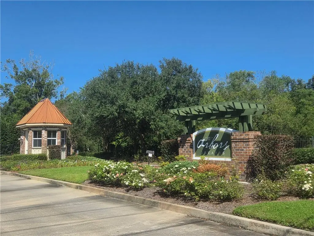 12 Couret Place, New Orleans, LA 70131 - Image #1