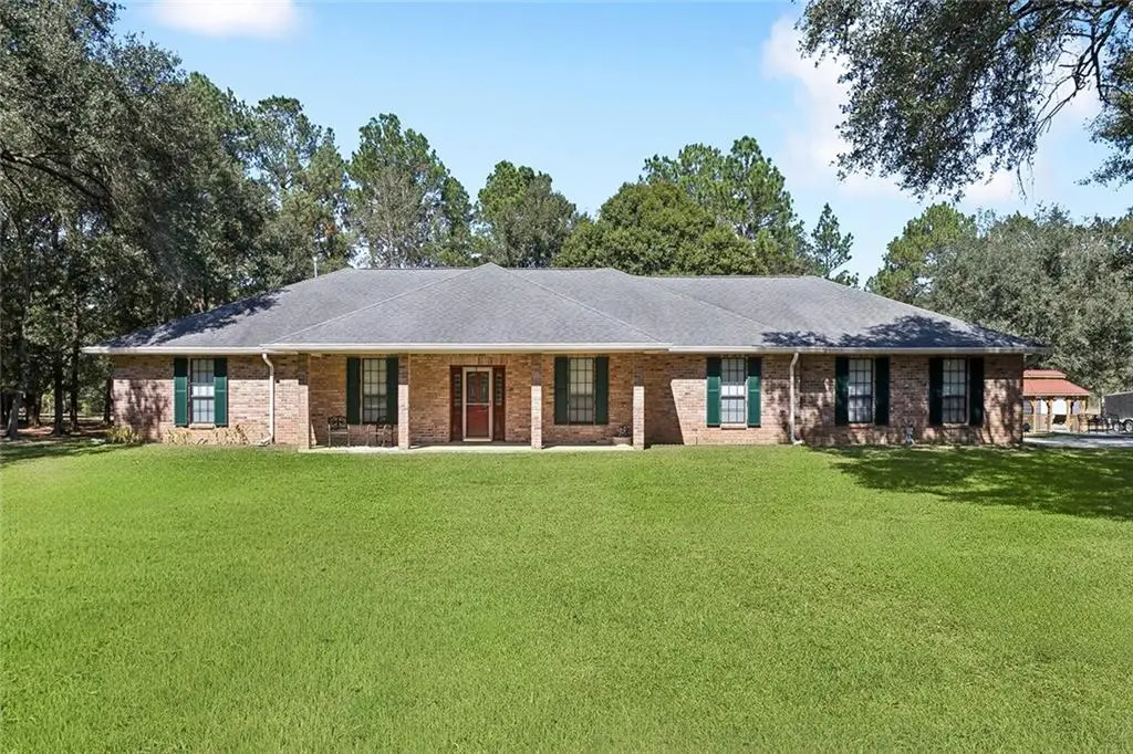 22399 Longleaf Drive, Covington, LA 70435 - Image #1