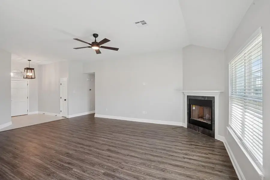 353 Oak Point Drive, Laplace, LA 70068 - Image #3