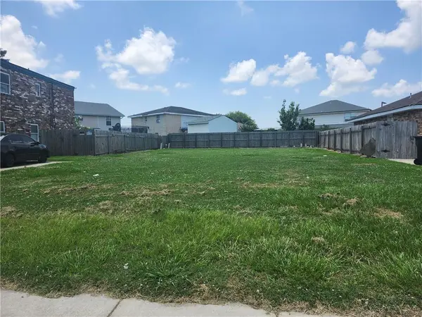 3508 Evangeline Drive, Chalmette, LA 70043