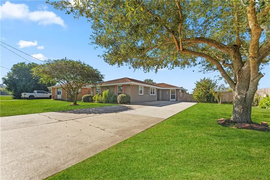 108 Rho Street, Belle Chasse, LA 70037 - #2