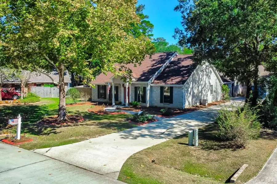 308 Trinity Lane, Mandeville, LA 70471 - Image #2