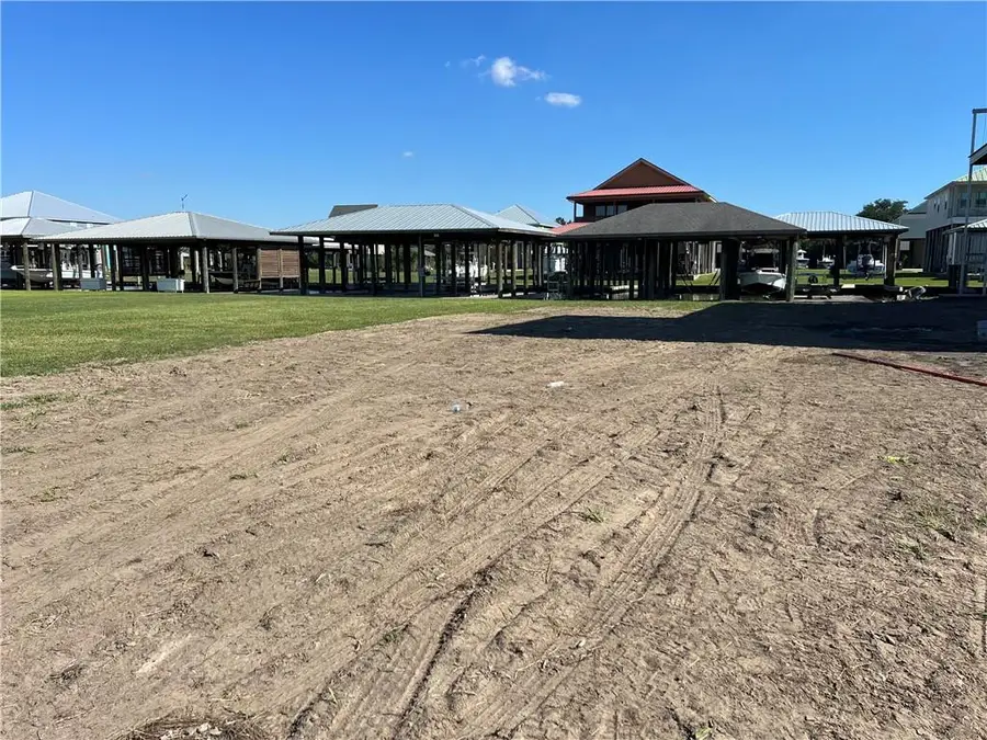 2435 Bench Boulevard, Saint Bernard, LA 70085 - #3