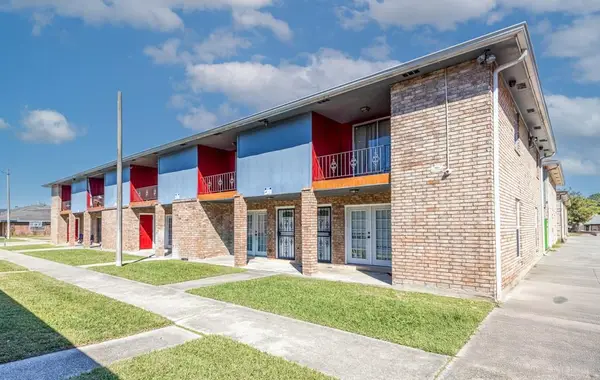 11010 Roger Drive, New Orleans, LA 70127