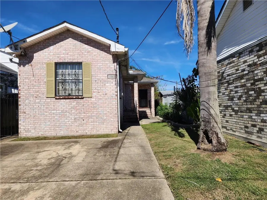 1563 Lafreniere Street, New Orleans, LA 70122 - Image #2
