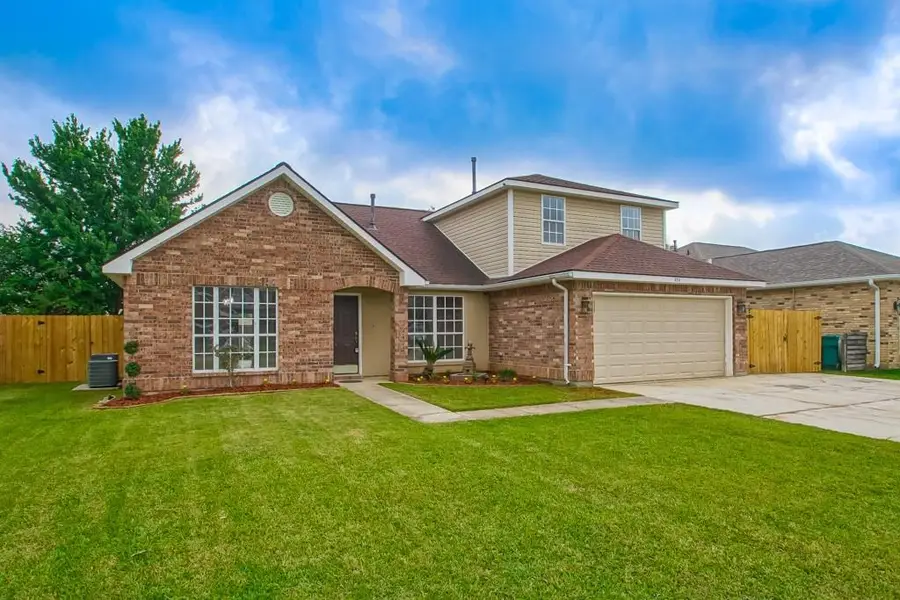 404 Creekside Court, Covington, LA 70435 - Image #2