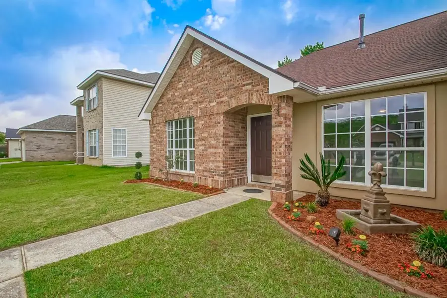 404 Creekside Court, Covington, LA 70435 - Image #3