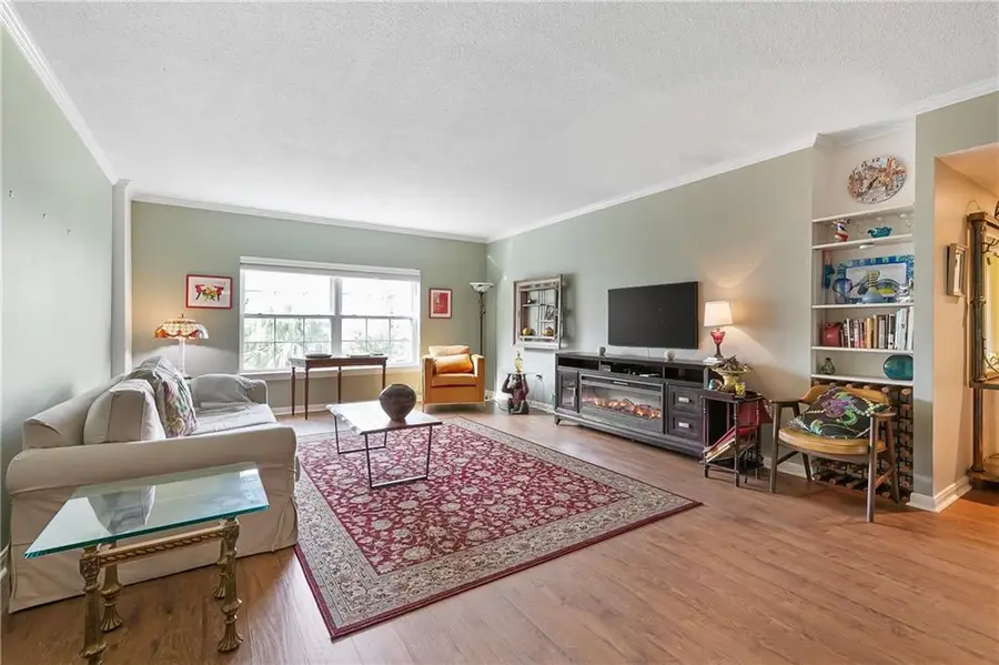 1750 St. Charles Avenue #420, New Orleans, LA 70130 - Image #2