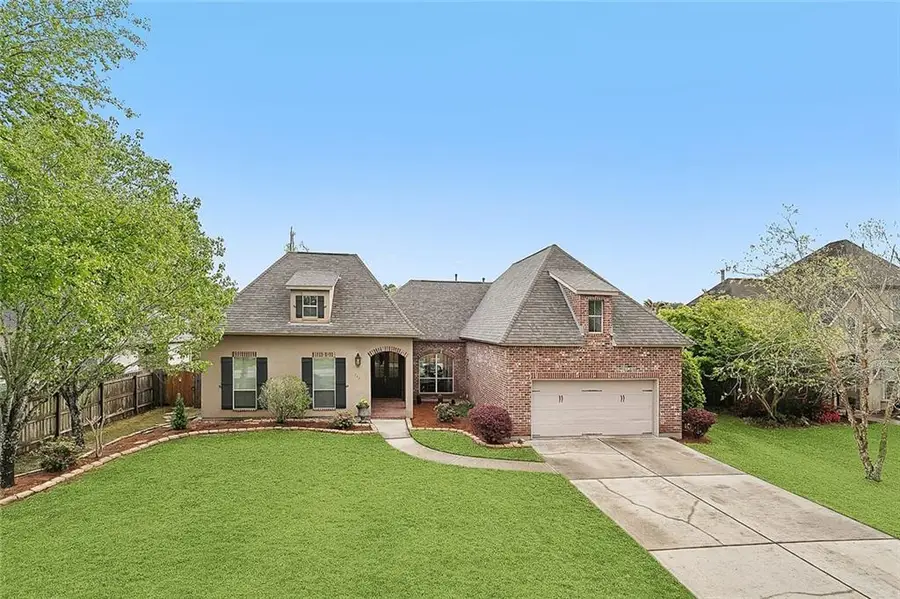 372 Chateau Sonesta Boulevard, Mandeville, LA 70471 - Image #2