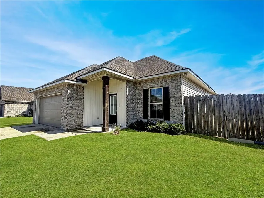 156 Shadow Pointe Road, Thibodaux, LA 70301 - #2