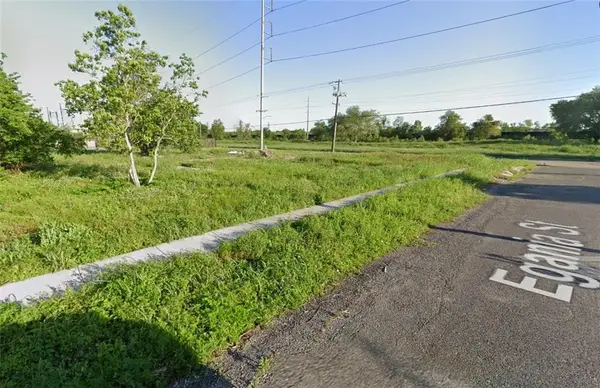 50236 Egania Street, New Orleans, LA 70117