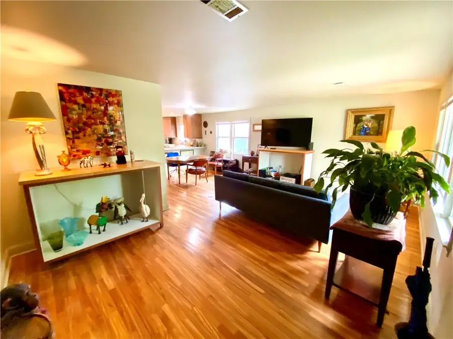 5363 Charlotte Drive, New Orleans, LA 70122 - Image #3