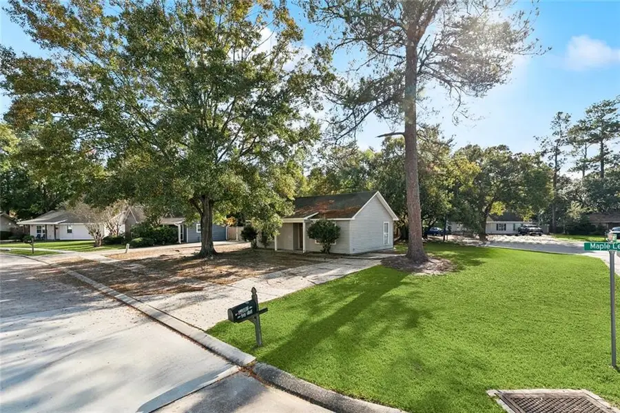 345 Mapleleaf Drive, Slidell, LA 70458 - Image #2