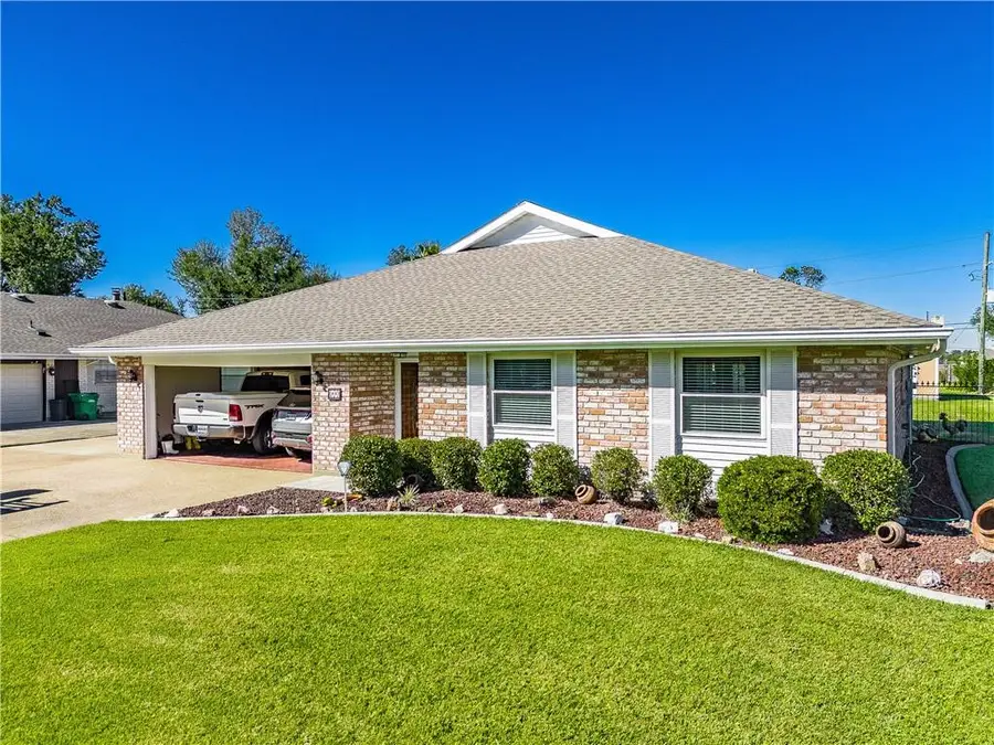 107 Somerset Street, Laplace, LA 70068 - Image #2