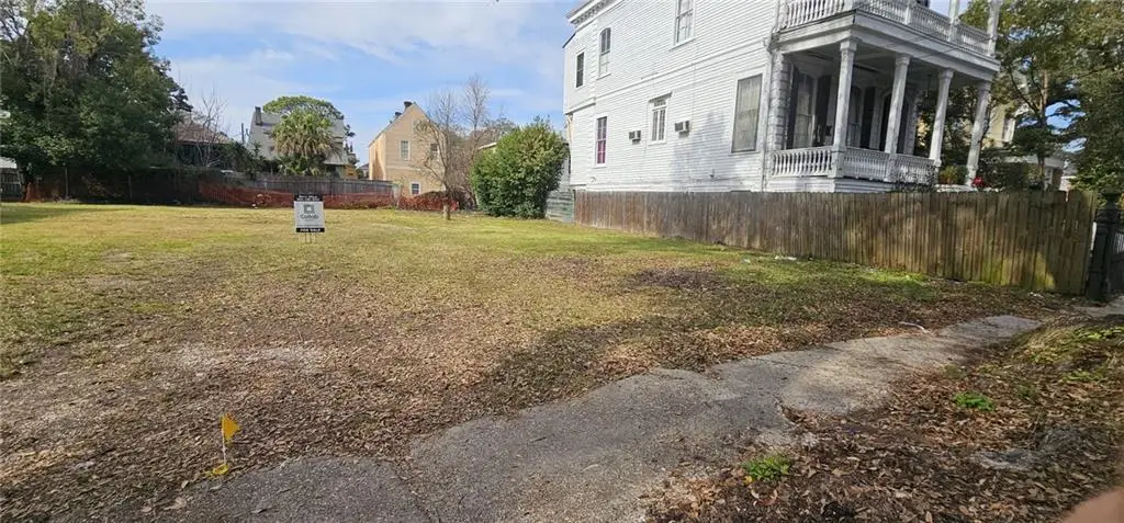 2215 Carondelet Street, New Orleans, LA 70130 - Image #1