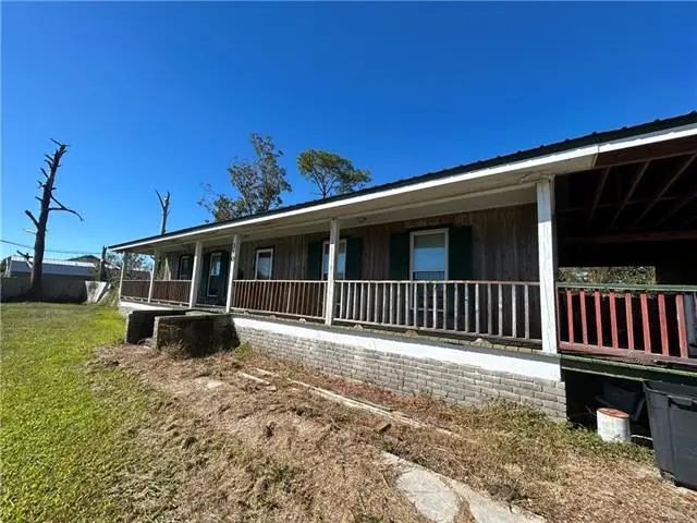 310 W 163rd Street, Galliano, LA 70354 - #3