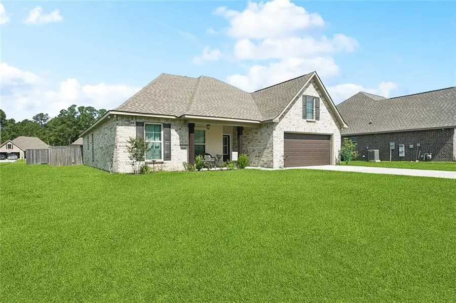42353 Hamilton Lane, Ponchatoula, LA 70454 - Image #2