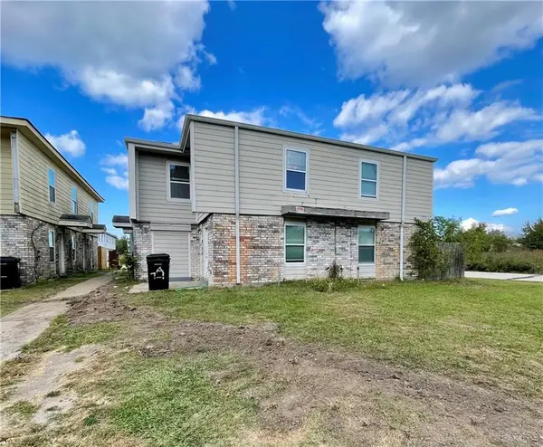 7771 S Coronet Court, New Orleans, LA 70126