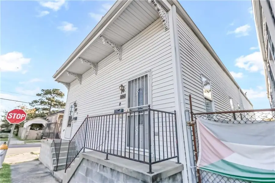 2000-02 Painters Street, New Orleans, LA 70117 - Image #3