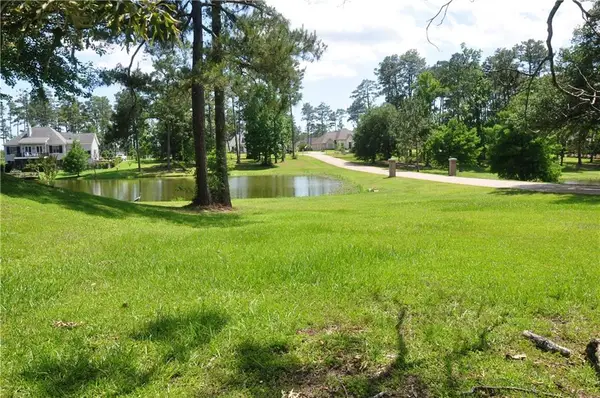 100 Bald Eagle Drive, Abita Springs, LA 70420
