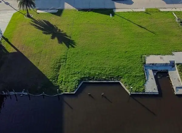 4900 Deborah Ann Drive, Barataria, LA 70036