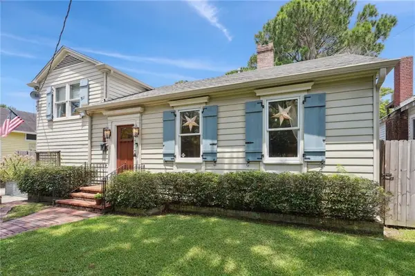 2238-40 Dante Street, New Orleans, LA 70118