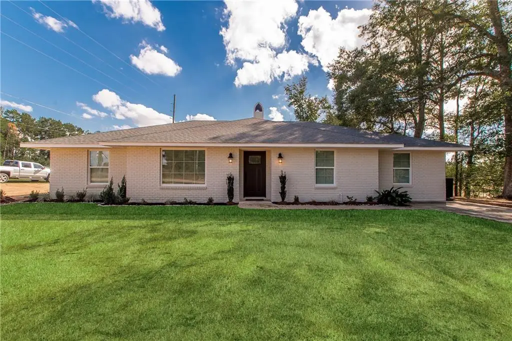 1302 E Westmoreland Road, Kentwood, LA 70444 - Image #1