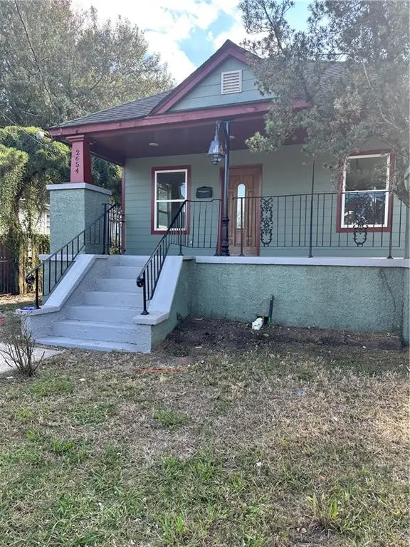 2654 Clover Street, New Orleans, LA 70122