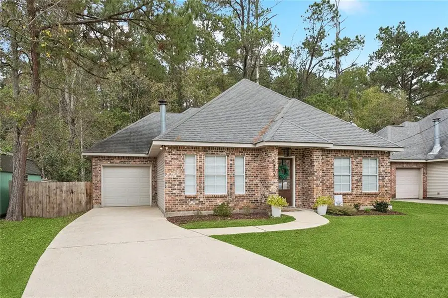 1333 Viola Street, Mandeville, LA 70448 - Image #2
