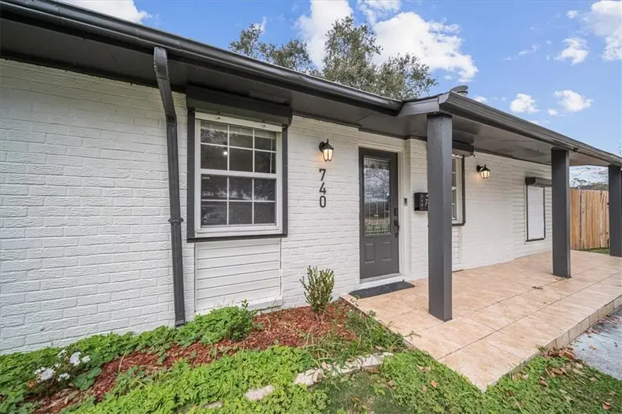 740 Willowbrook Drive, Gretna, LA 70056 - Image #3