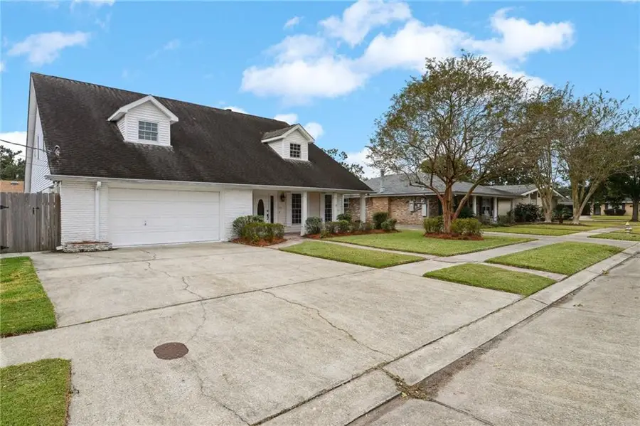 10128 Stacy Court, River Ridge, LA 70123 - Image #2