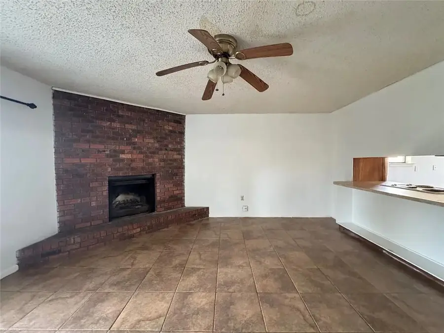 1027 Arcadia Drive, Baton Rouge, LA 70801 - Image #3