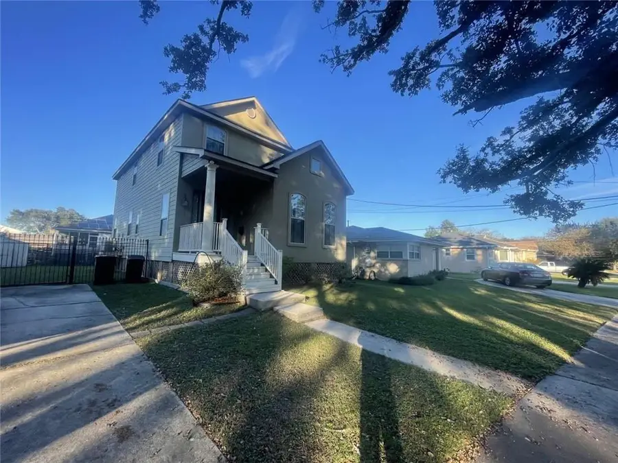 1223 Riviera Avenue, New Orleans, LA 70122 - Image #2