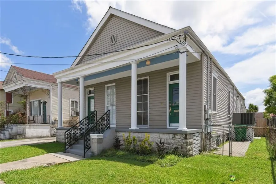 920-22 Lafayette Street, Gretna, LA 70053 - Image #2