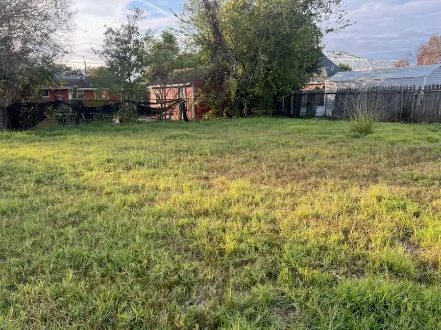 725 Carricox Street, Gretna, LA 70053 - #3